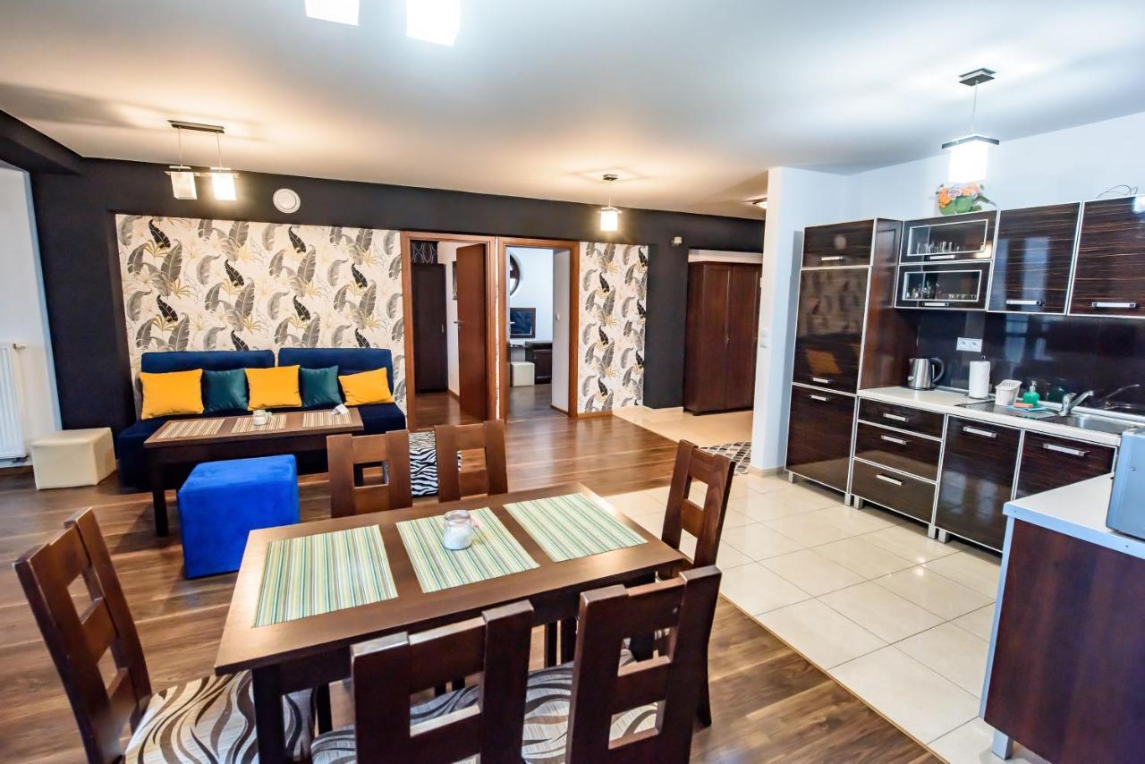 Apartamenty Sun & Snow Centrum Криница-Здруй Екстериор снимка