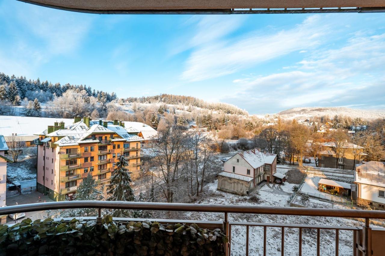 Apartamenty Sun & Snow Centrum Криница-Здруй Екстериор снимка