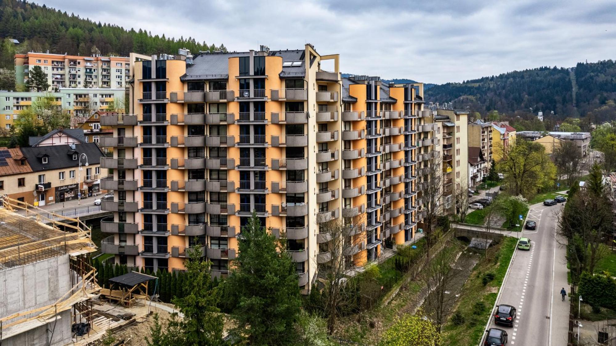 Apartamenty Sun & Snow Centrum Криница-Здруй Екстериор снимка