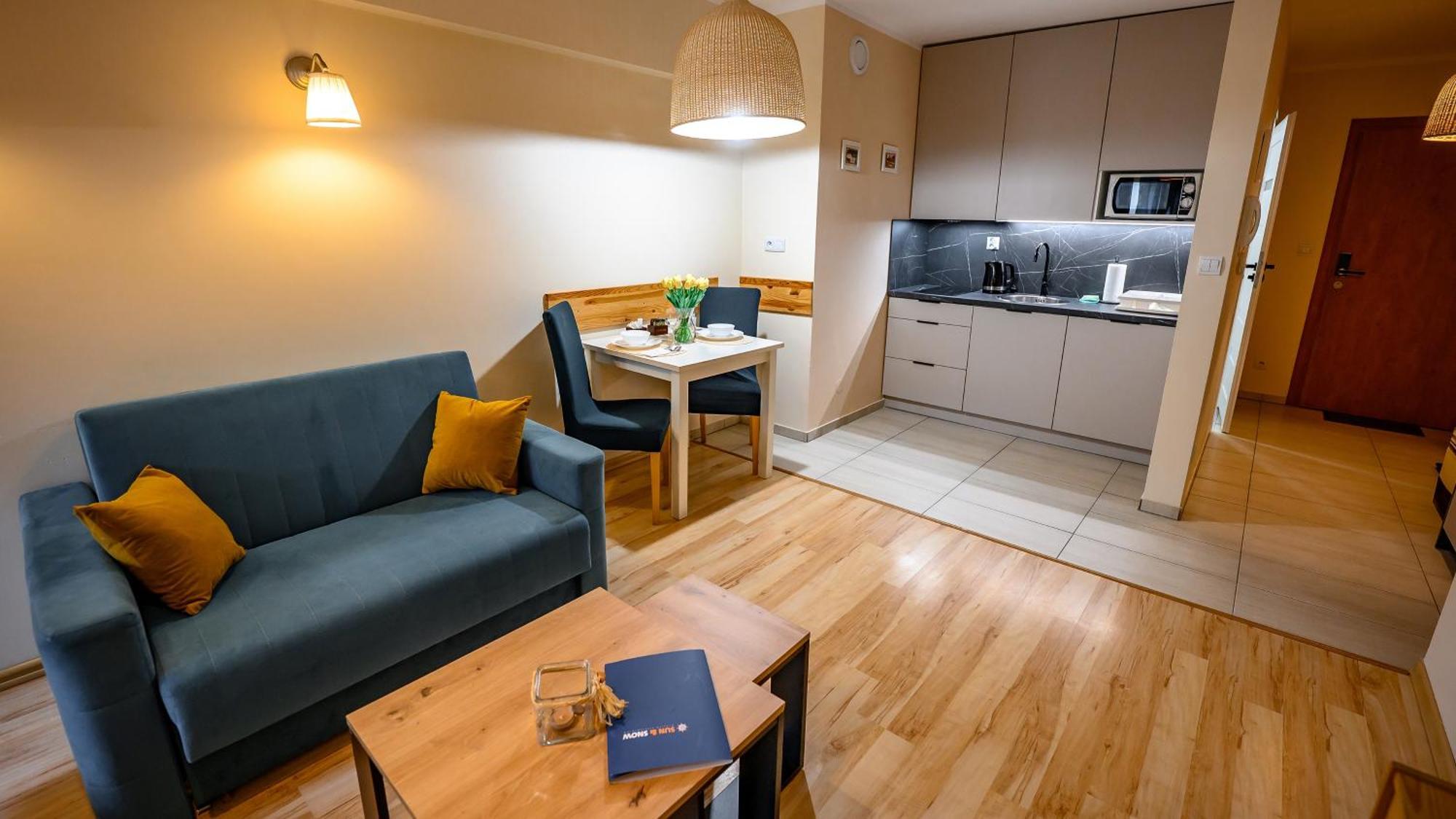 Apartamenty Sun & Snow Centrum Криница-Здруй Екстериор снимка