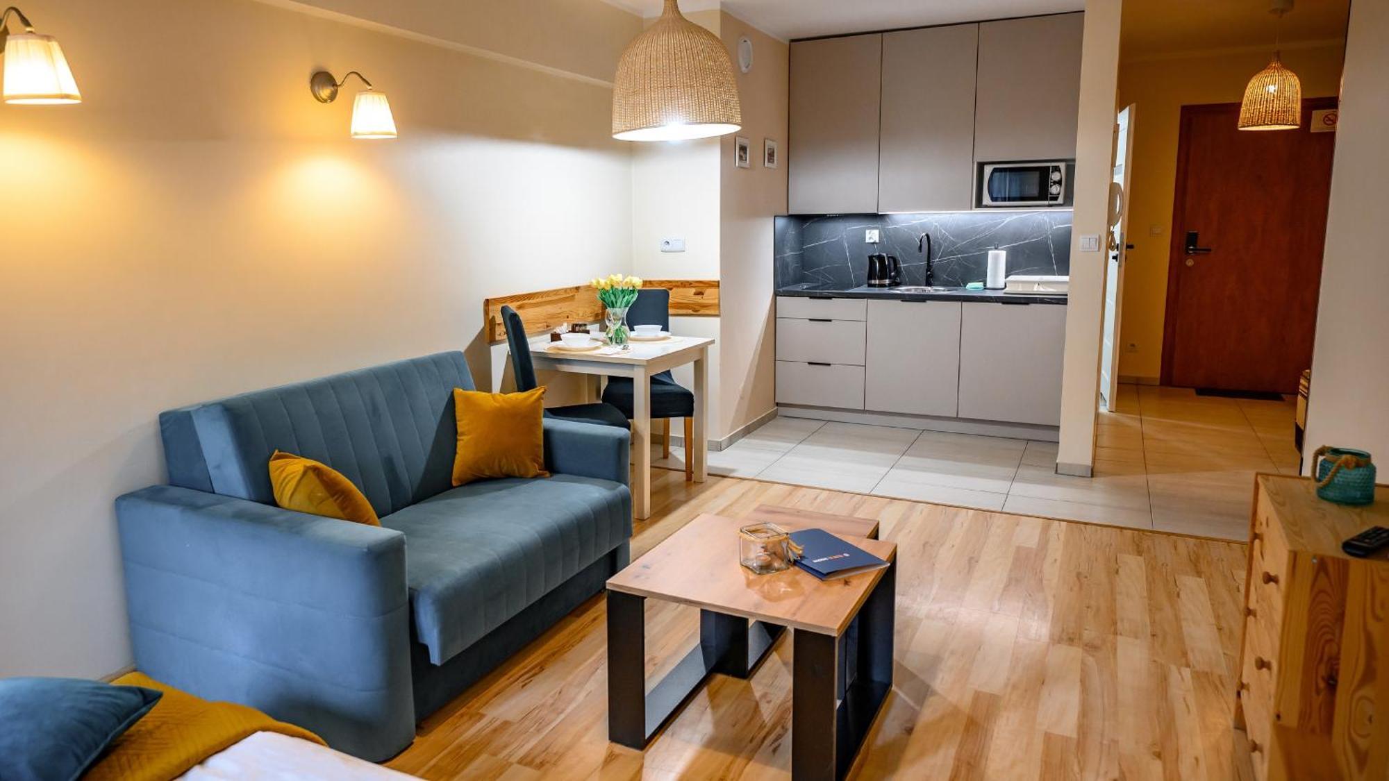 Apartamenty Sun & Snow Centrum Криница-Здруй Екстериор снимка