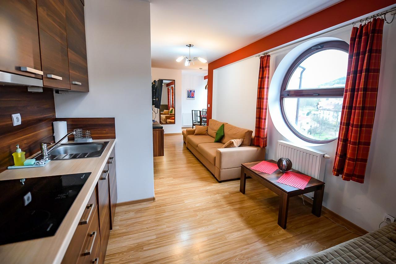 Apartamenty Sun & Snow Centrum Криница-Здруй Екстериор снимка